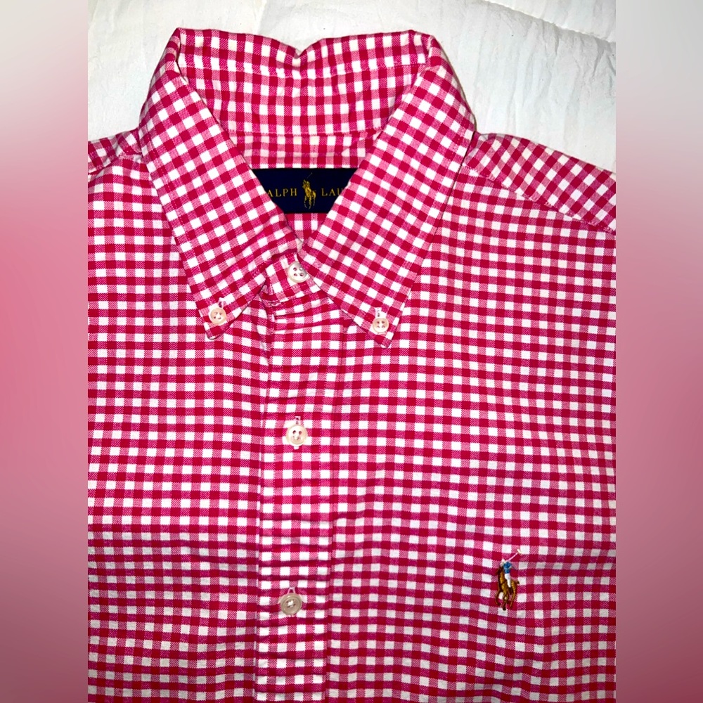 Ralph Lauren button down in pink check! Size Medium